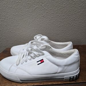 Ladies Tommy Hilfiget Flint-3 White Sneakers 8.5